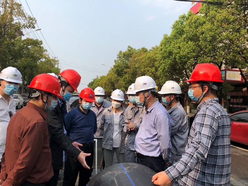 陳先明、周鴻一行到君山污水處理項(xiàng)目檢查指導(dǎo)工作