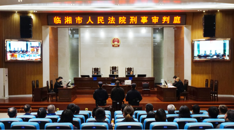 “面對面”旁聽庭審   “零距離”以案示警——四化建紀(jì)委組織黨員干部旁聽職務(wù)犯罪案件庭審